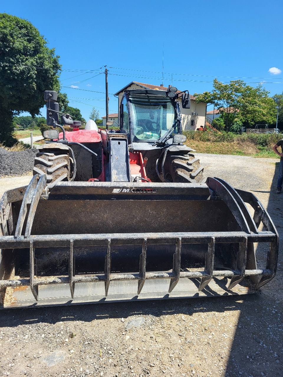 Chariot télescopique MANITOU MLT 635 140 V+ PREMIUM - photo slide 9