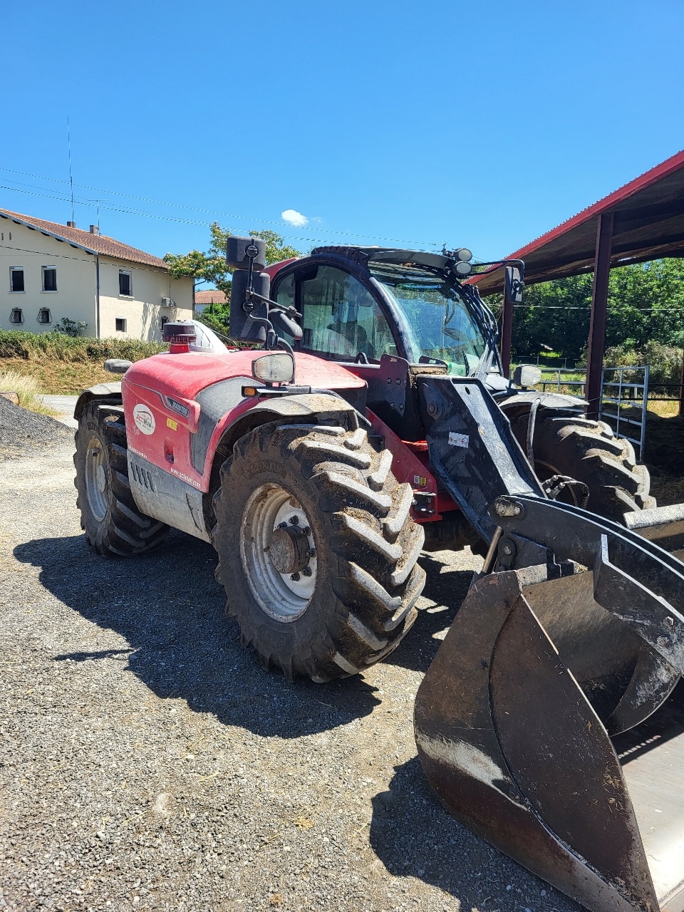 Chariot télescopique MANITOU MLT 635 140 V+ PREMIUM - photo slide 10