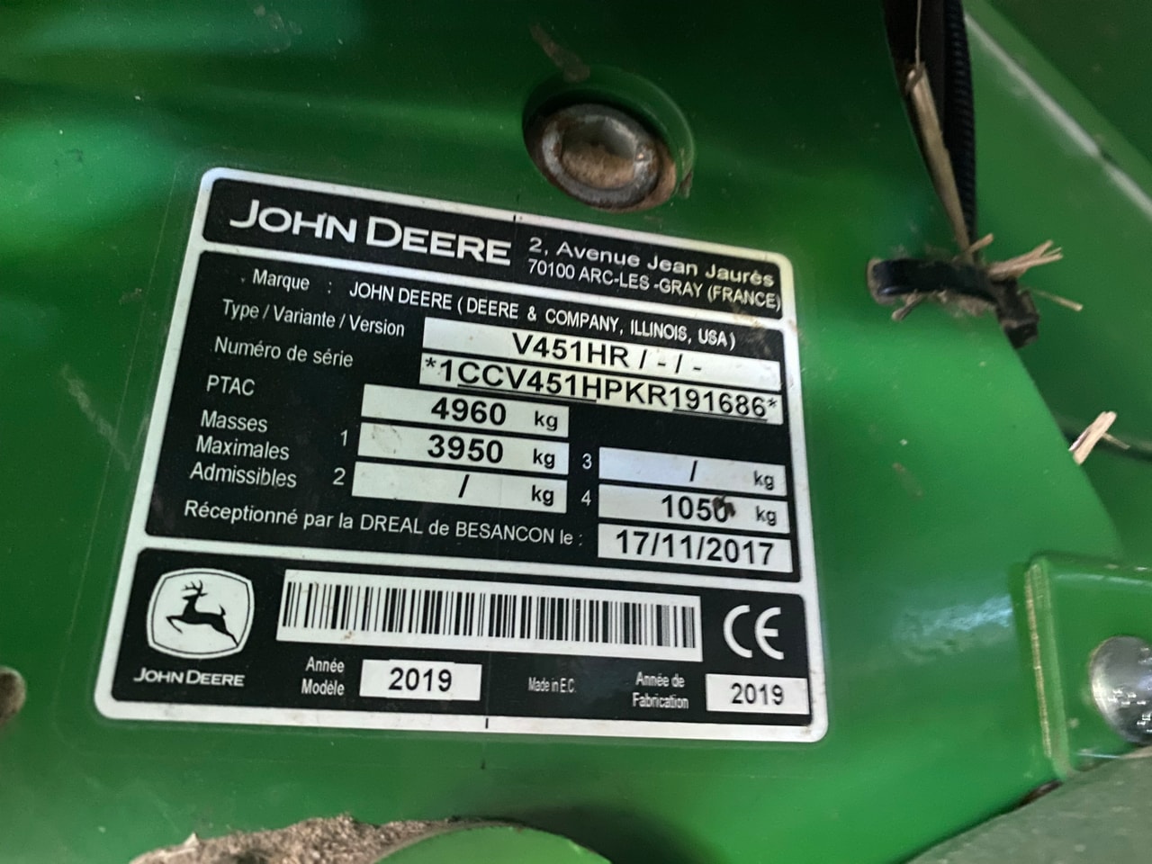 Presse balles rondes JOHN DEERE V451R - photo slide 8