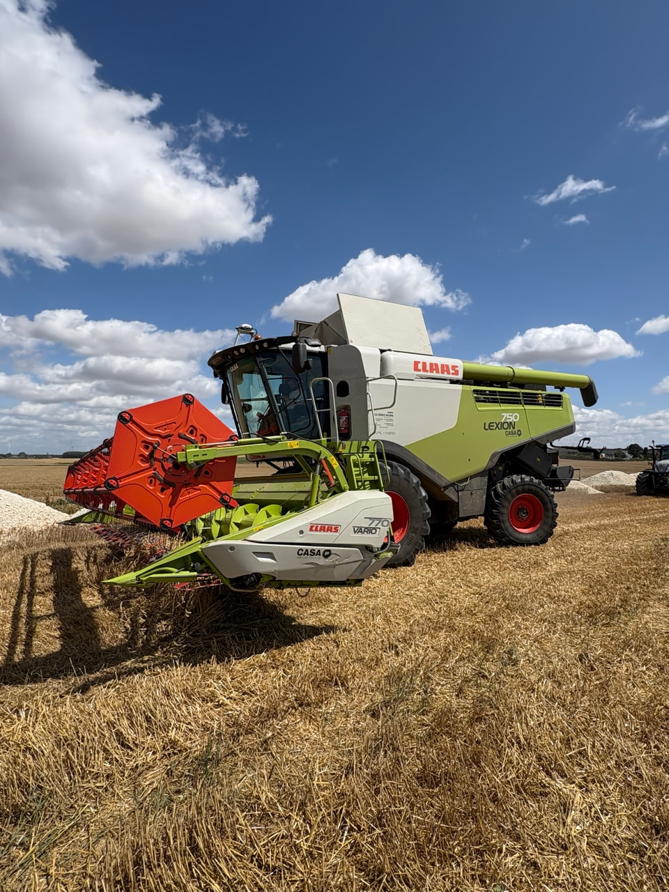 Moissonneuse CLAAS LEXION 750 - photo slide 2
