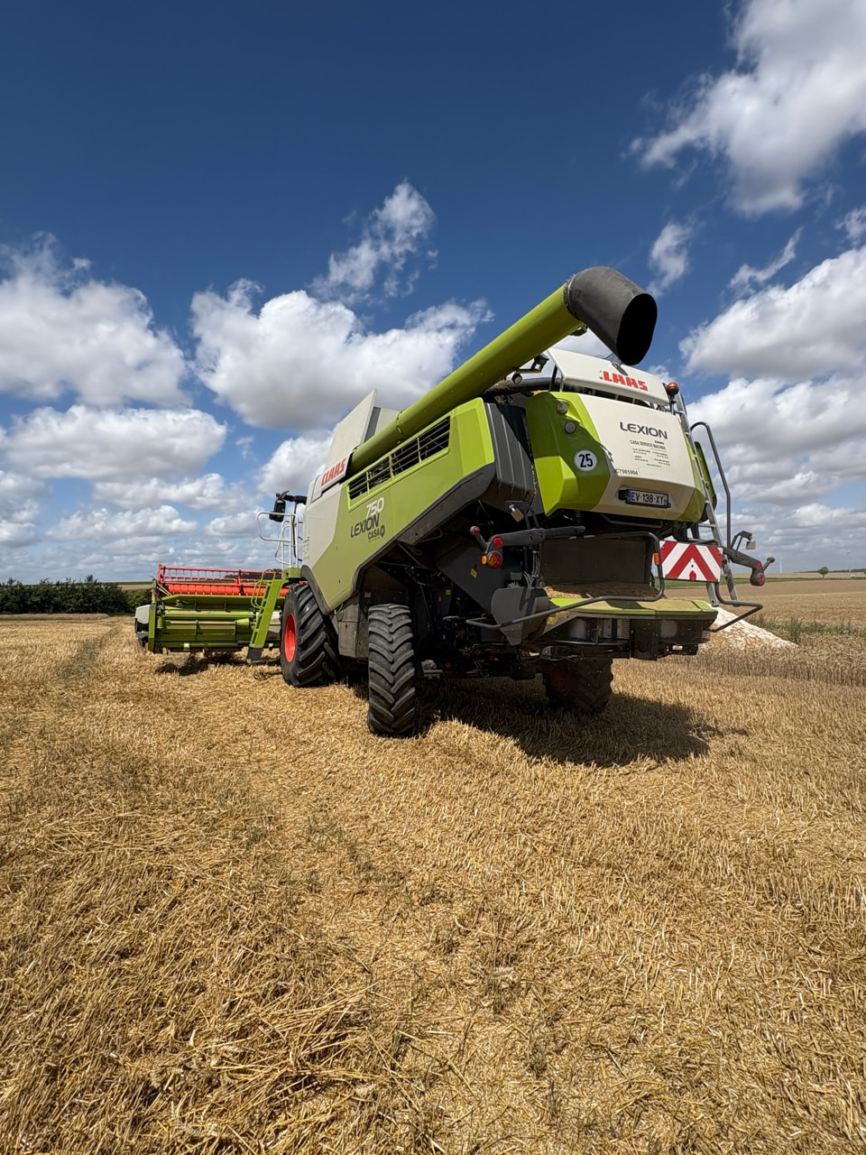 Moissonneuse CLAAS LEXION 750 - photo slide 4