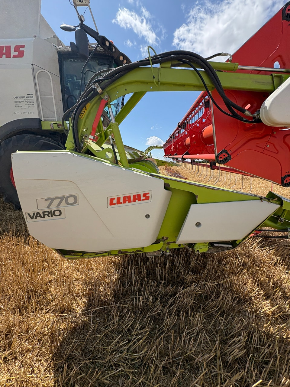 Moissonneuse CLAAS LEXION 750 - photo slide 9