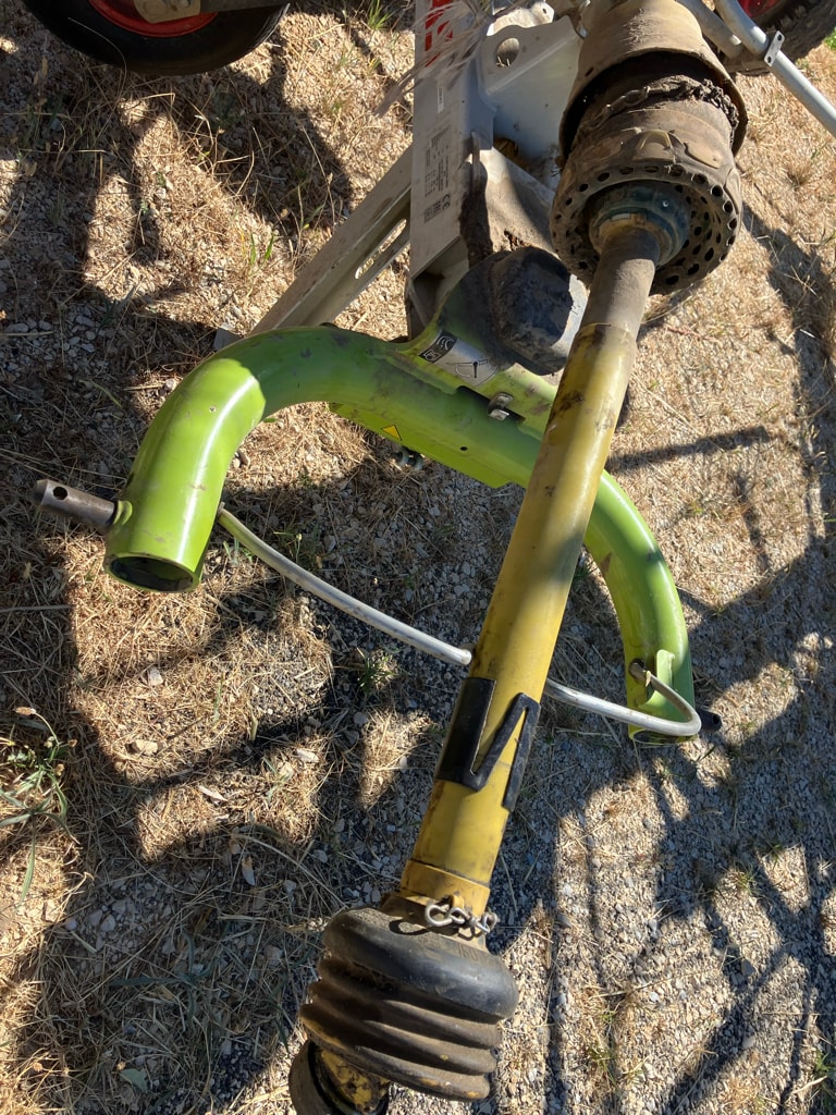 Faneuse CLAAS Volto 1100T - photo slide 8