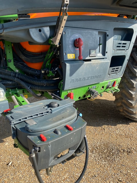 Pulverisateur AMAZONE UX 5201 SUPER  - photo slide 16