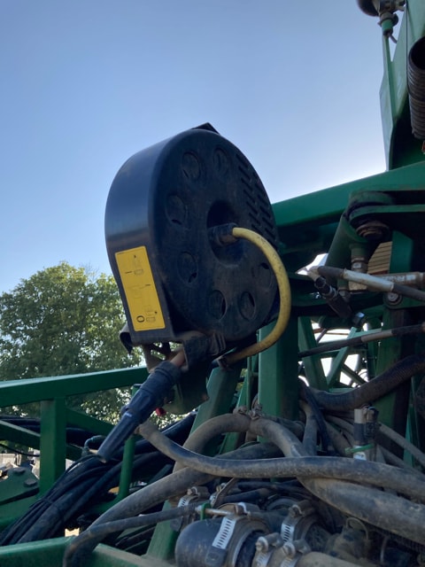 Pulverisateur JOHN DEERE R952i - photo slide 7
