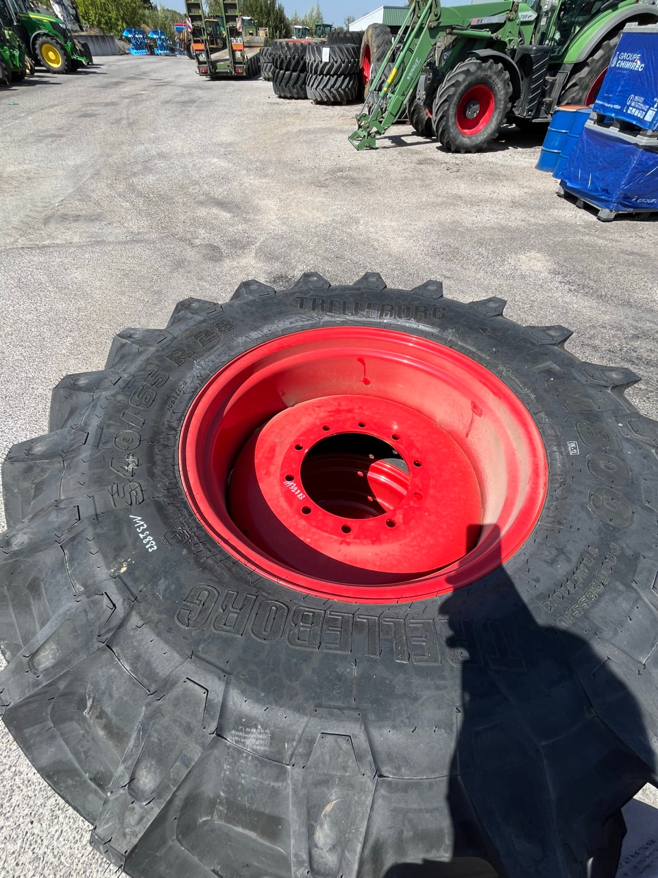 Roues Trelleborg Tm 800 540/65r28 - photo slide 2