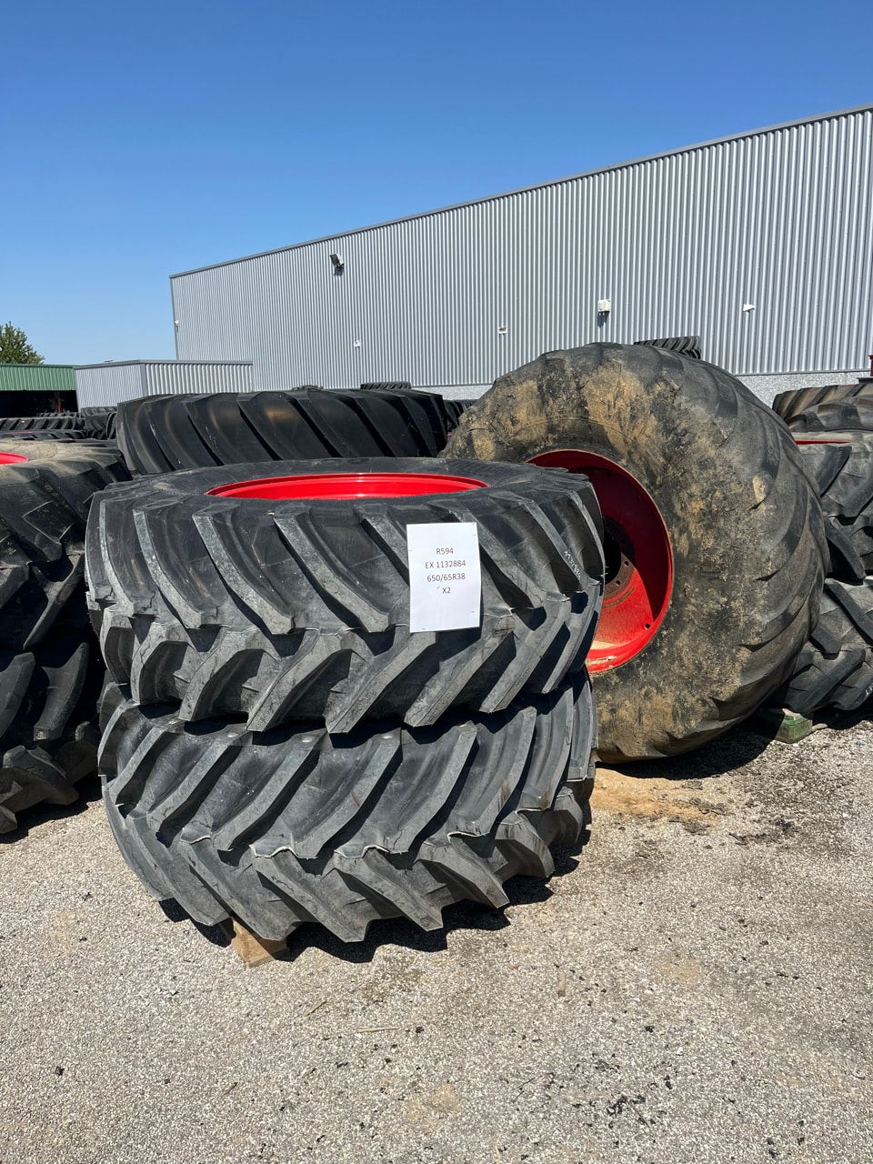 Roues Trelleborg 650/65r38 - photo slide 3