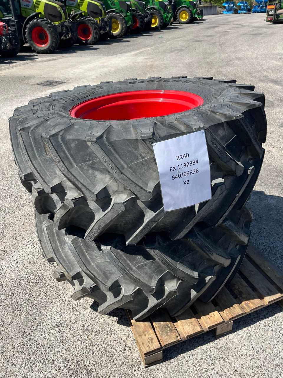 Roues Trelleborg 540/65r28 - photo slide 1