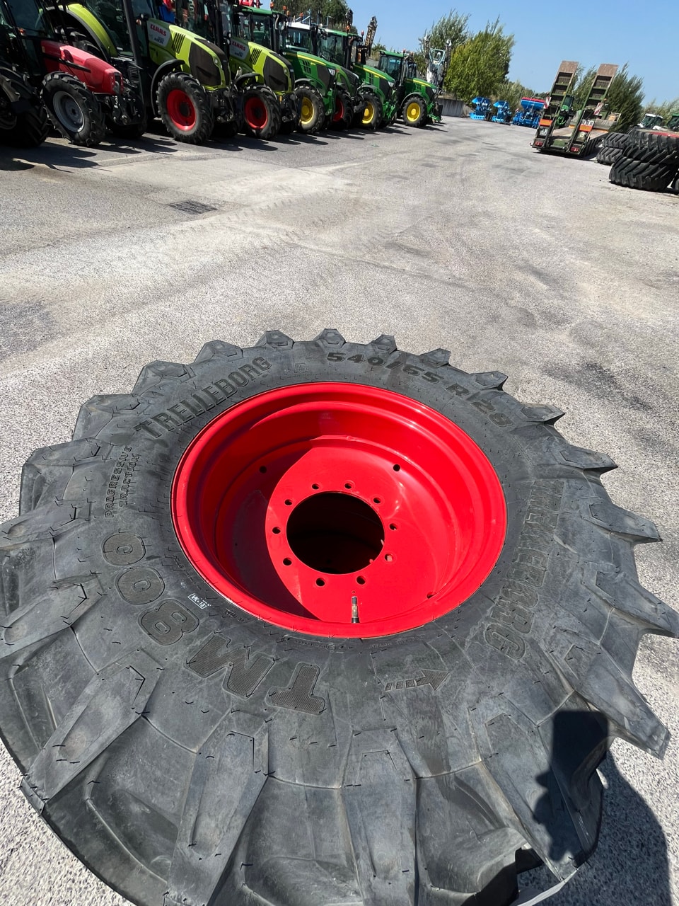 Roues Trelleborg 540/65r28 - photo slide 3