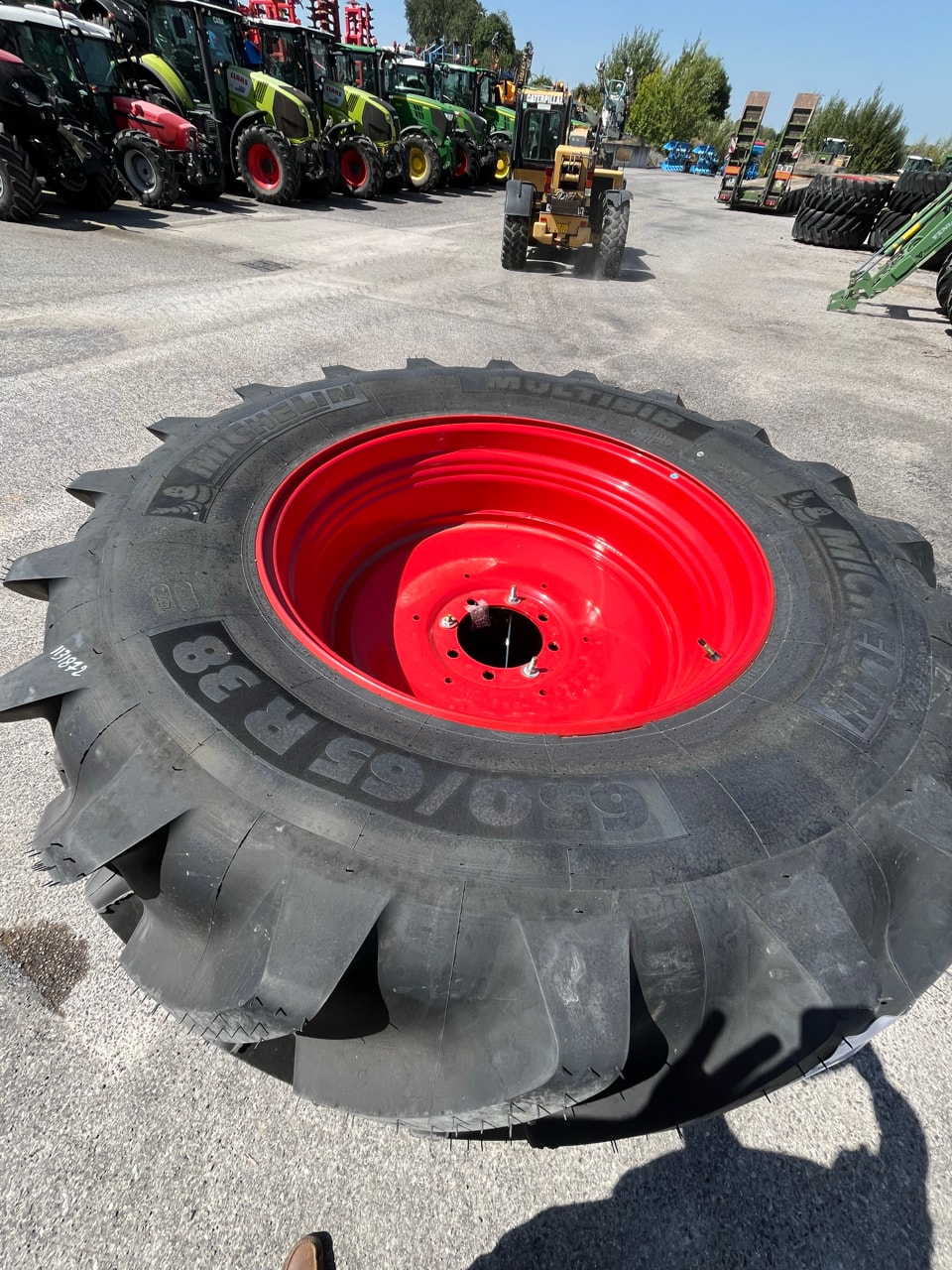 Roues Michelin 650/65r38 - photo slide 2