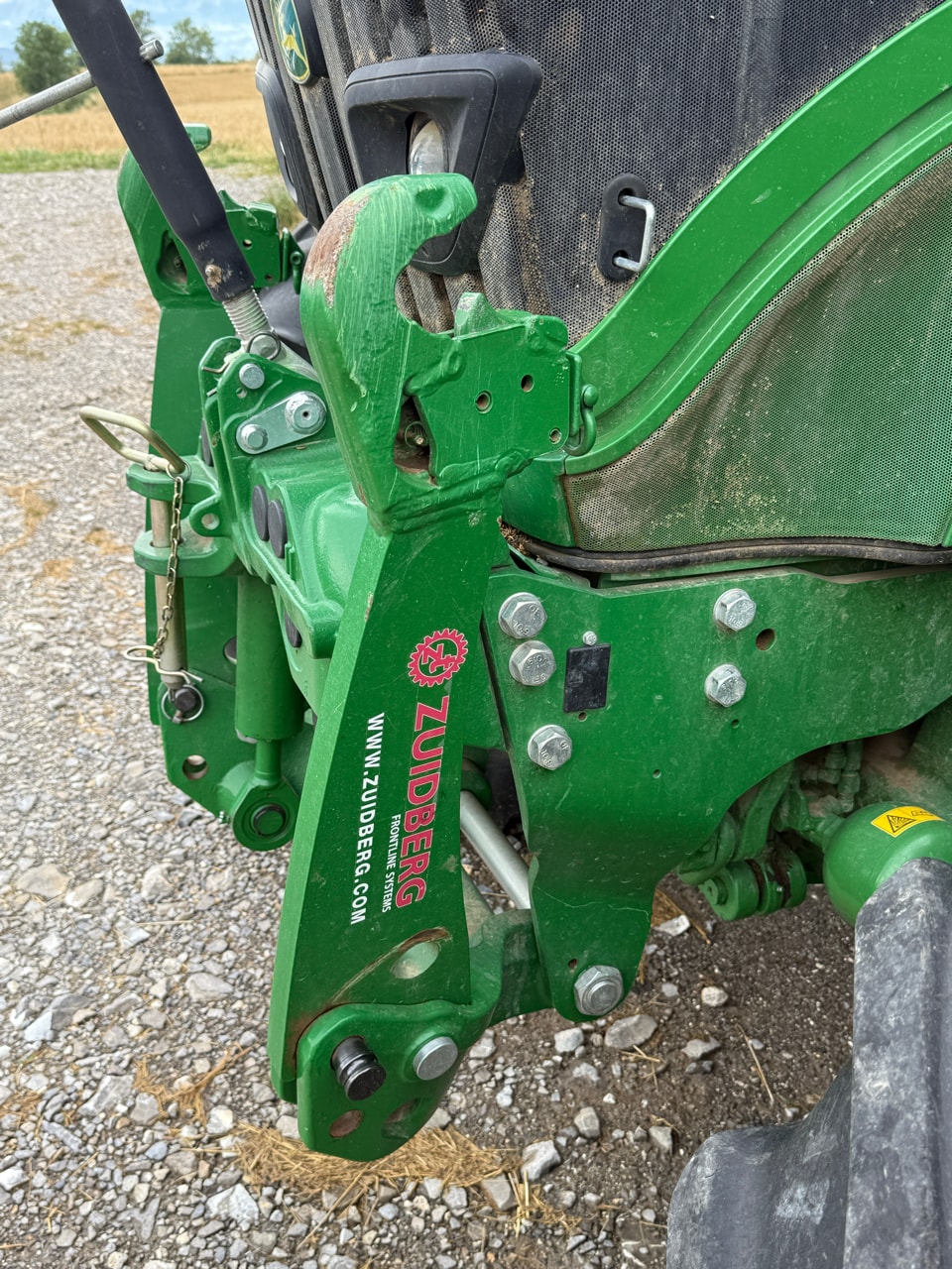 Tracteur JOHN DEERE 6110R - photo slide 9