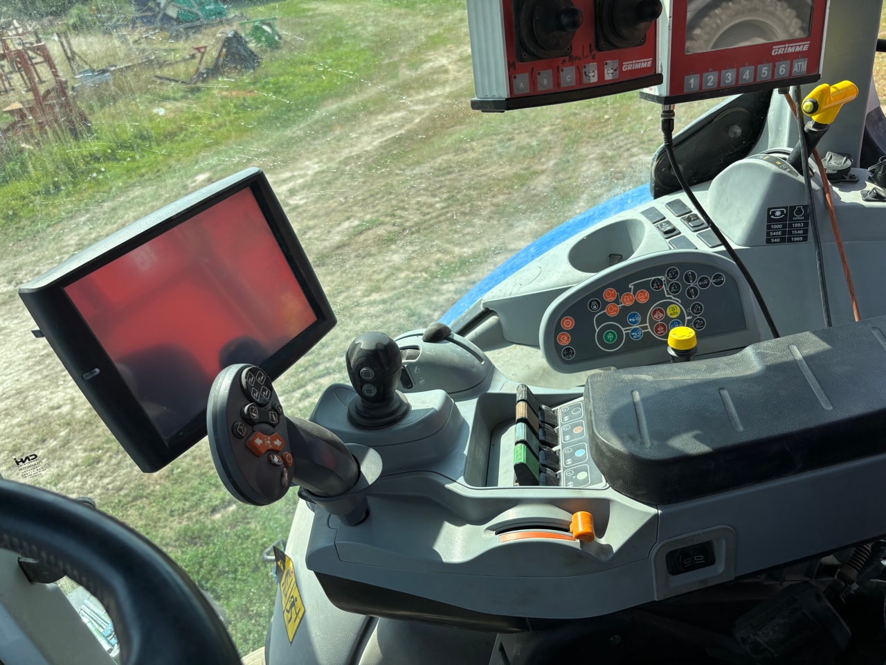 Tracteur NEW HOLLAND T7.210 - photo slide 2