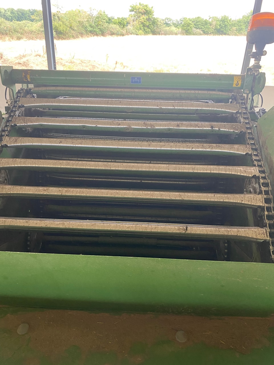 Presse balles rondes KRONE Fortima V1500MC  - photo slide 13
