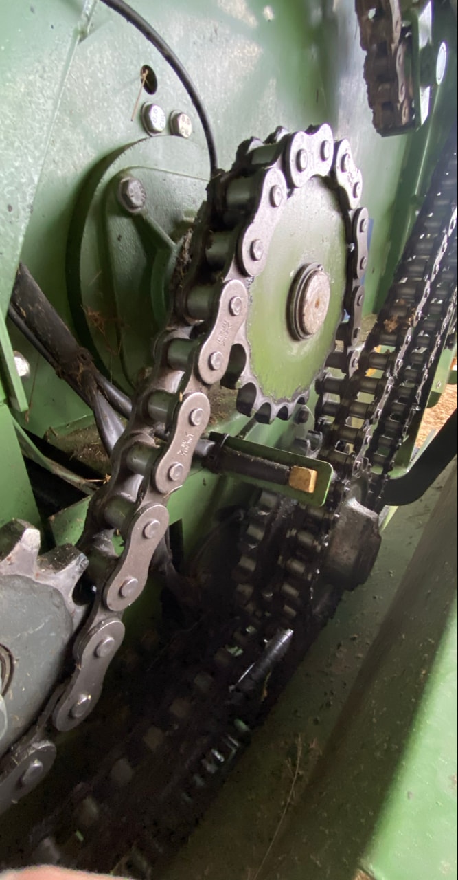 Presse balles rondes KRONE Fortima V1500MC  - photo slide 17