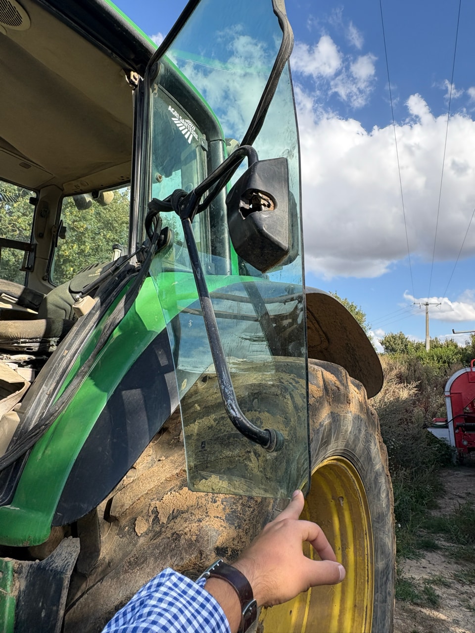 Tracteur JOHN DEERE 7530 - photo slide 18