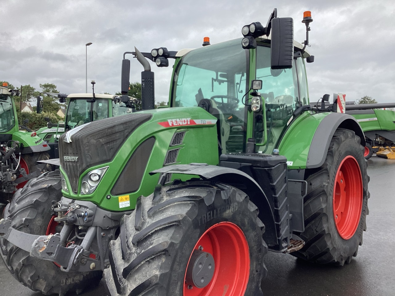 Tracteur FENDT 722 VARIO PROFI + - photo slide 1