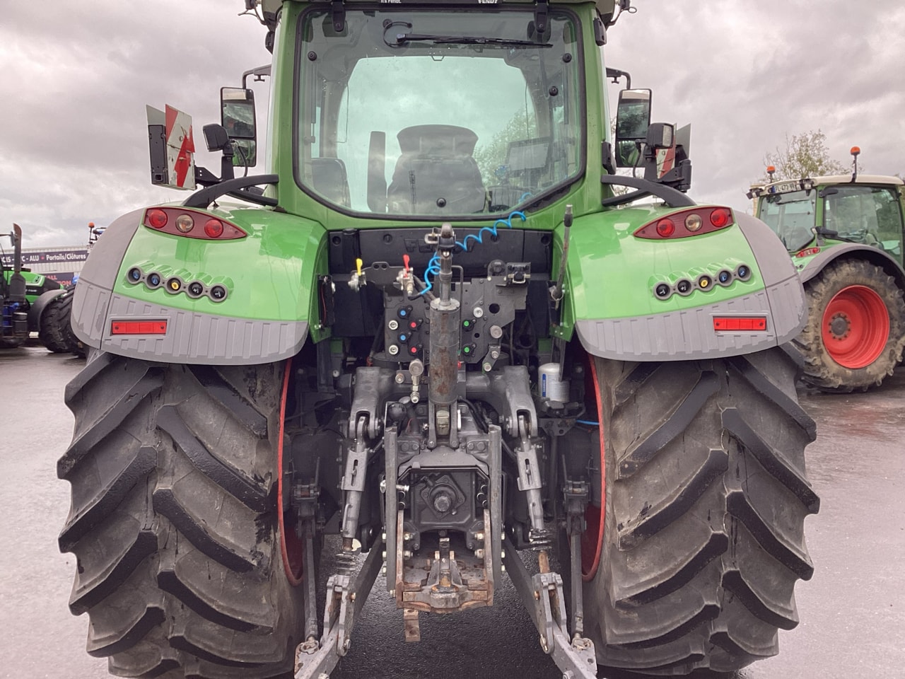Tracteur FENDT 722 VARIO PROFI + - photo slide 7