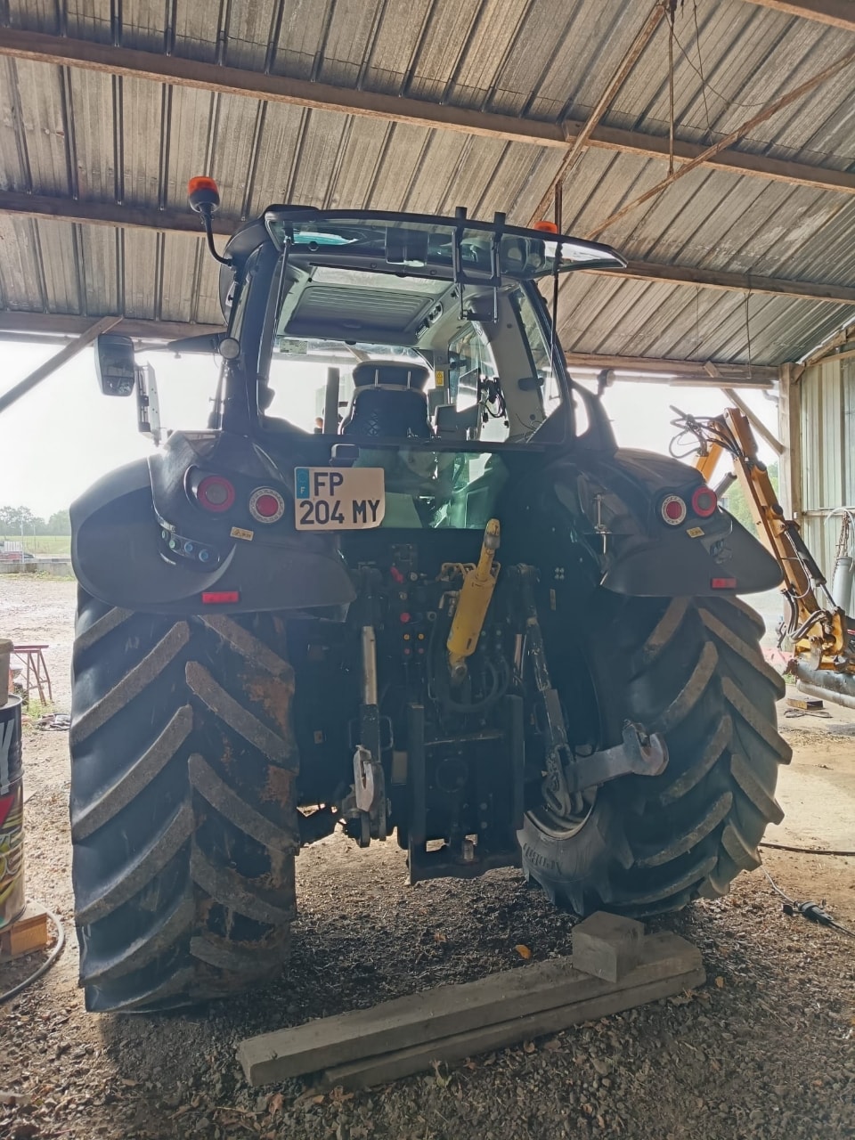 Tracteur DEUTZ FAHR 7250 AGROTRON TTV T4F - photo slide 8