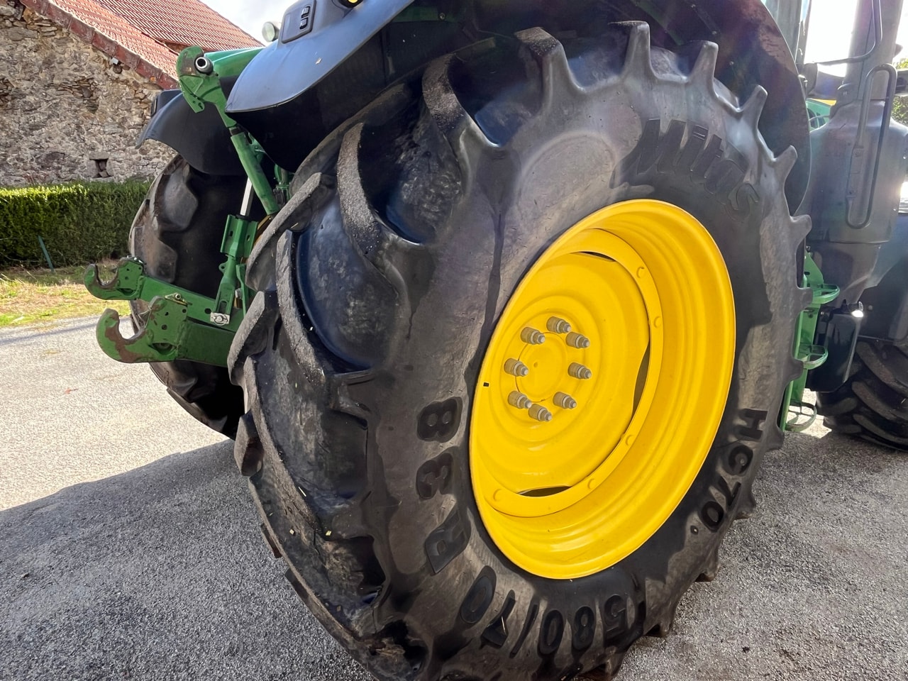Tracteur JOHN DEERE 6135R - photo slide 15