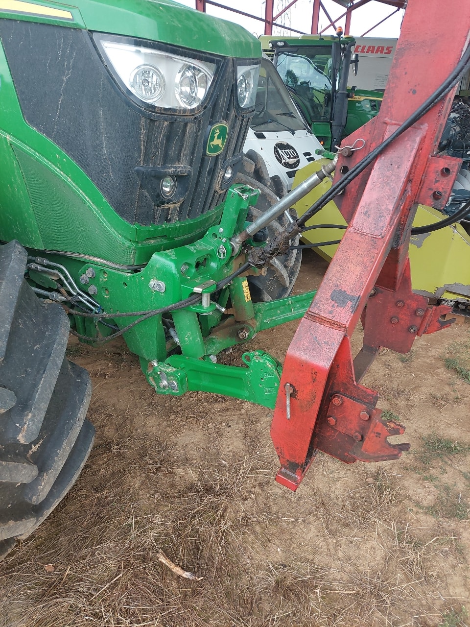 Tracteur JOHN DEERE 6R155 - photo slide 16