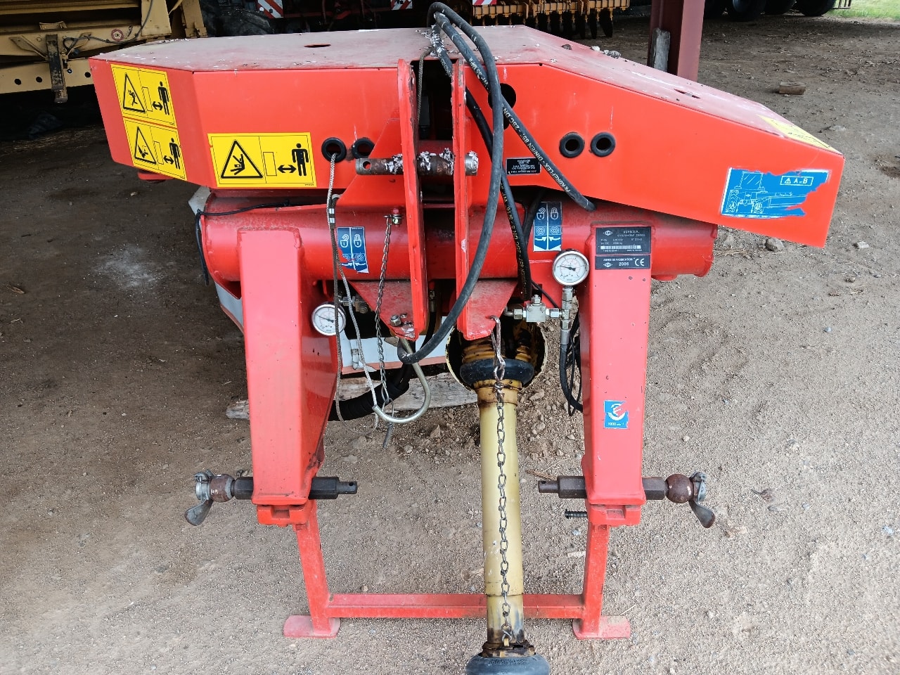 Faucheuse KUHN Gmd 902 - photo slide 7