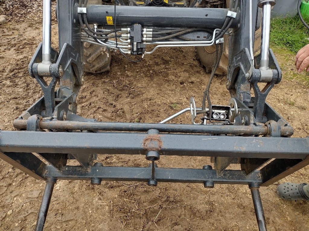 Tracteur chargeur NEW HOLLAND T 5.110 - photo slide 31