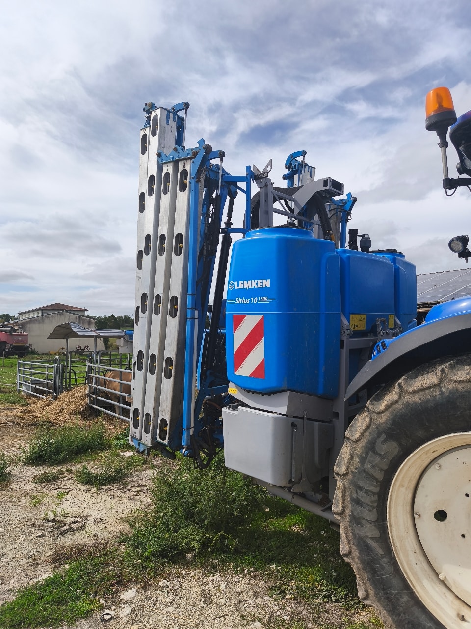 Pulverisateur LEMKEN Sirus 10 1300 - photo slide 1