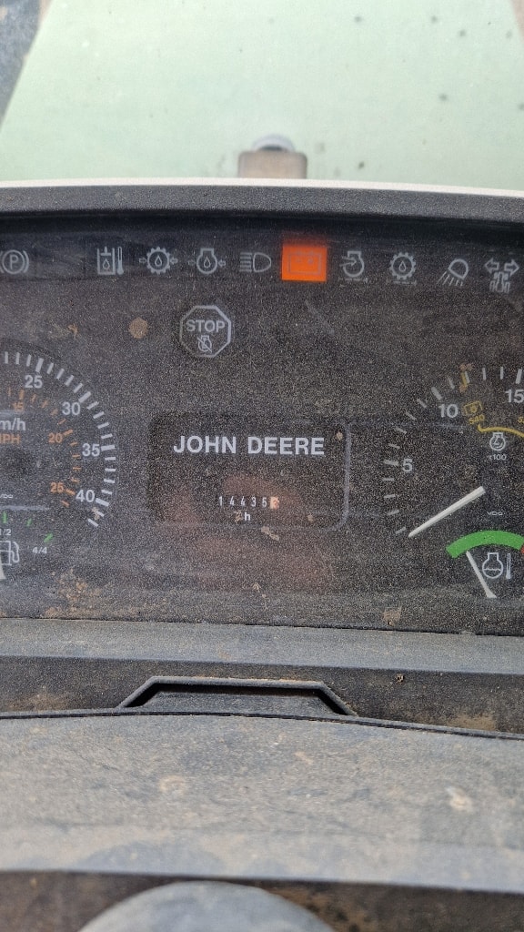 Tracteur JOHN DEERE 6200 - photo slide 2