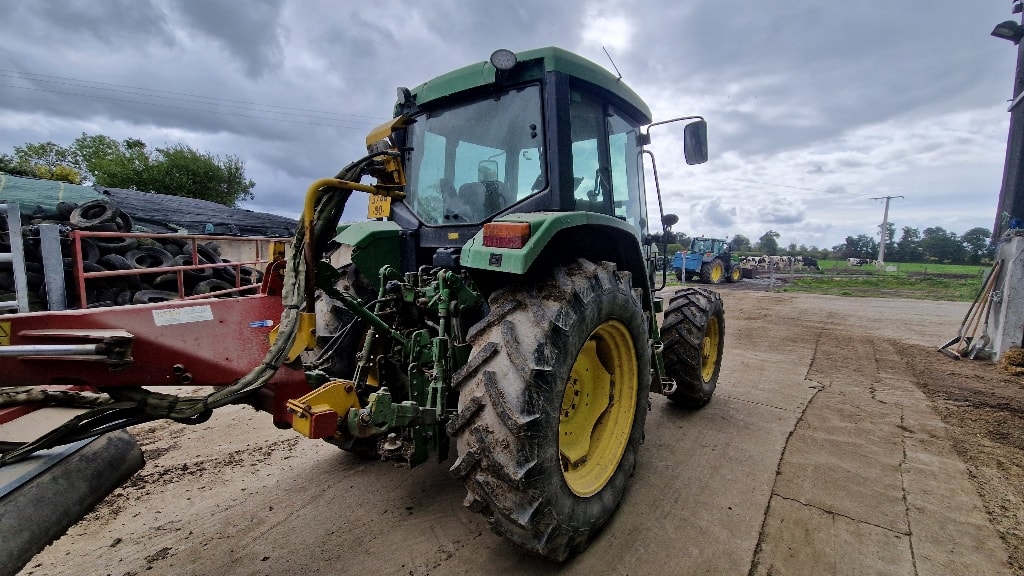 Tracteur JOHN DEERE 6200 - photo slide 7