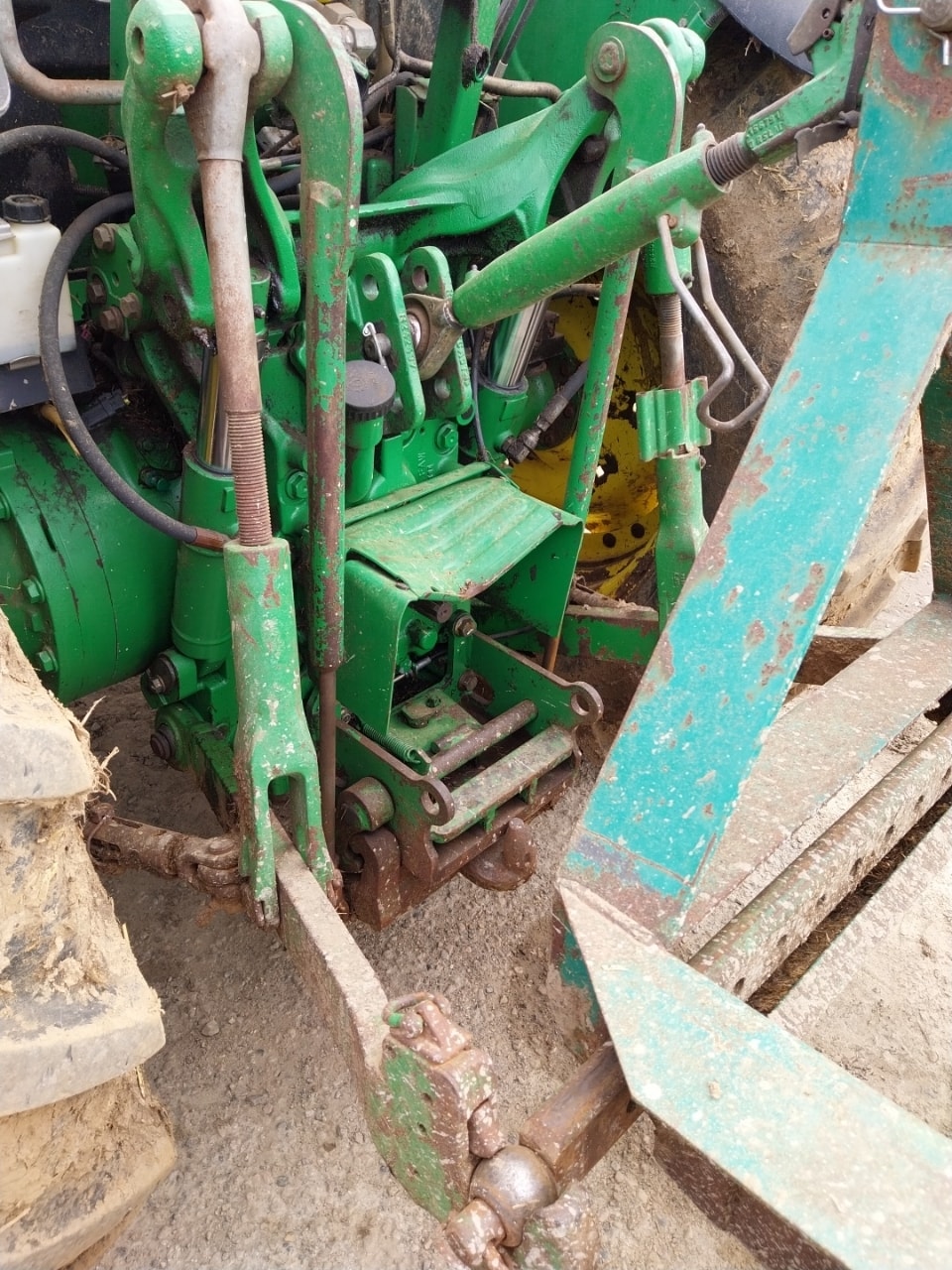 Tracteur chargeur JOHN DEERE 5085M - photo slide 10
