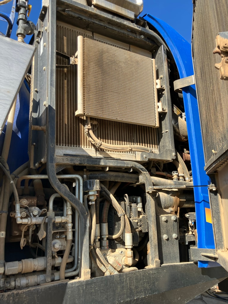 Machine à vendanger BRAUD 8030L - photo slide 26