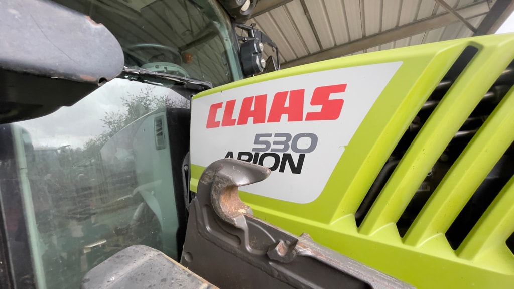 Tracteur CLAAS ARION 530 - photo slide 12