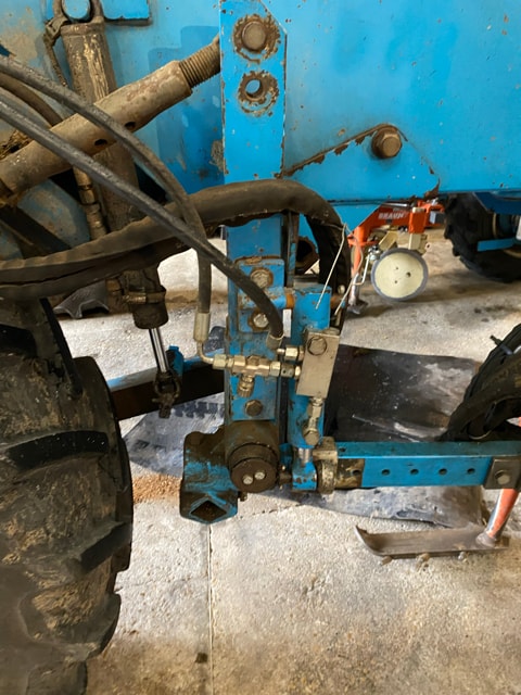 Tracteur enjambeur BOBARD 889 - photo slide 7