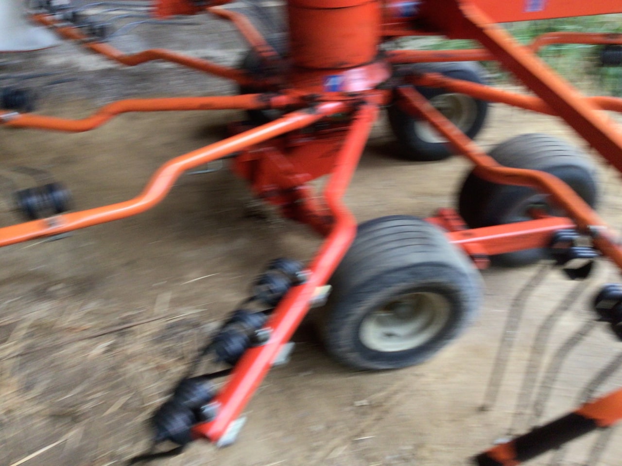 Andaineur KUHN GA6002 - photo slide 6