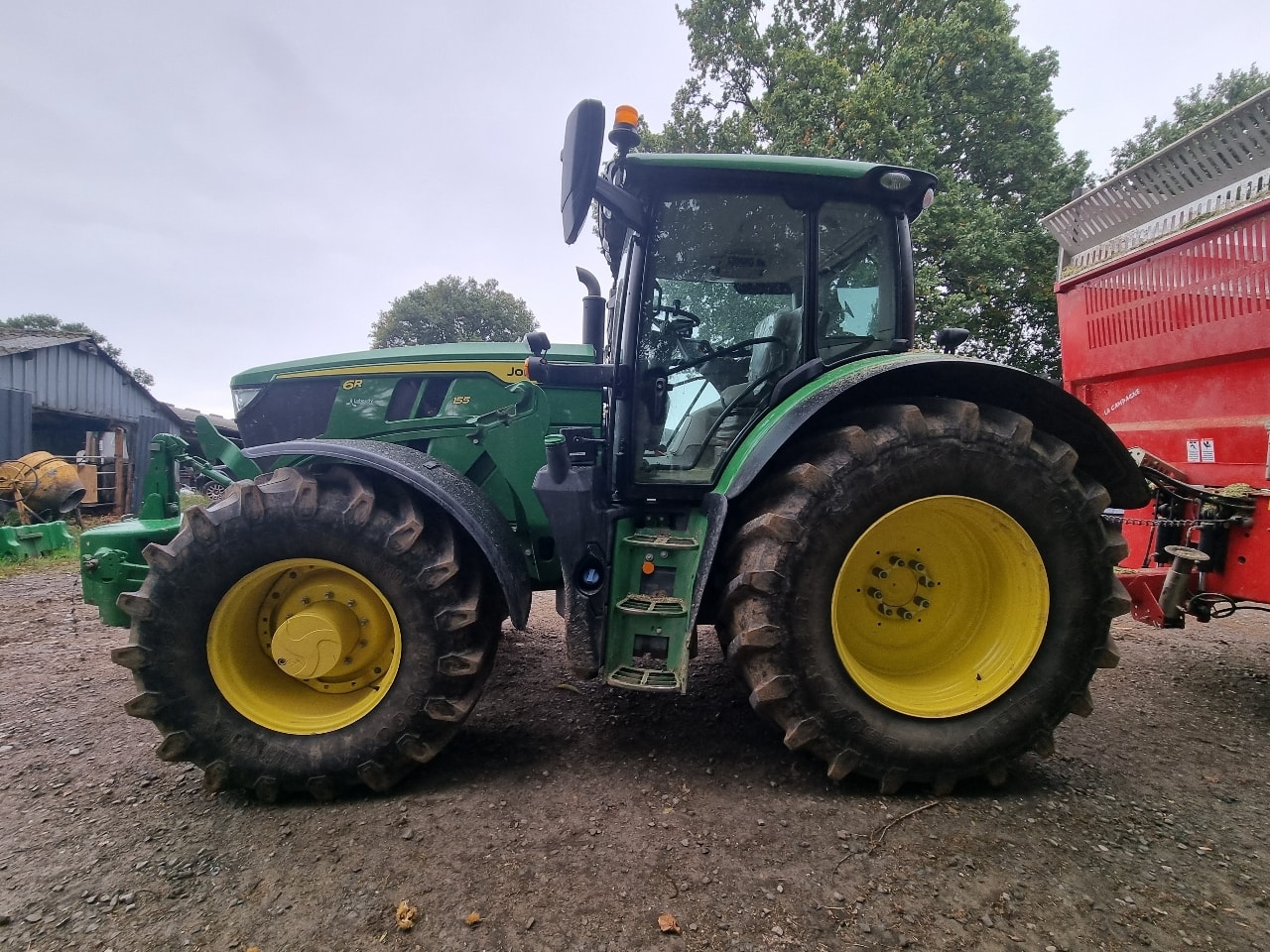 Tracteur chargeur JOHN DEERE 6R 155 - photo slide 6