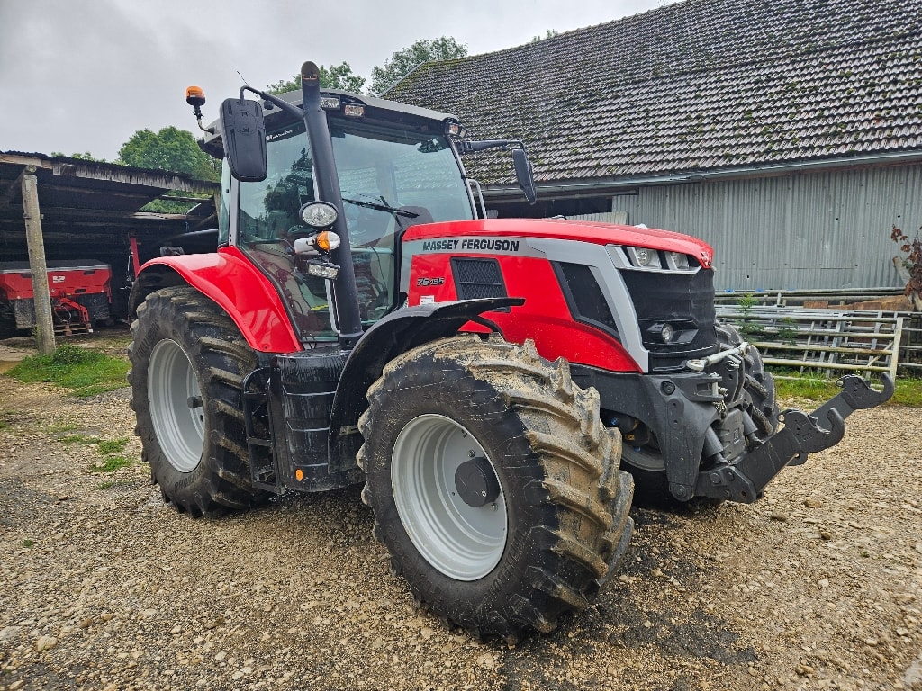 Tracteur MASSEY FERGUSON 7S 155 DYNA 6 - photo slide 1
