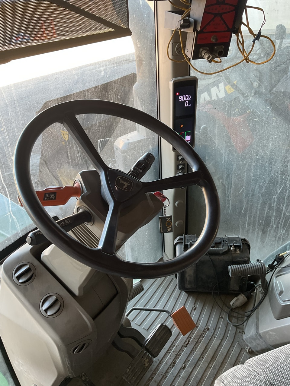 Tracteur JOHN DEERE 8RX 410 - photo slide 15