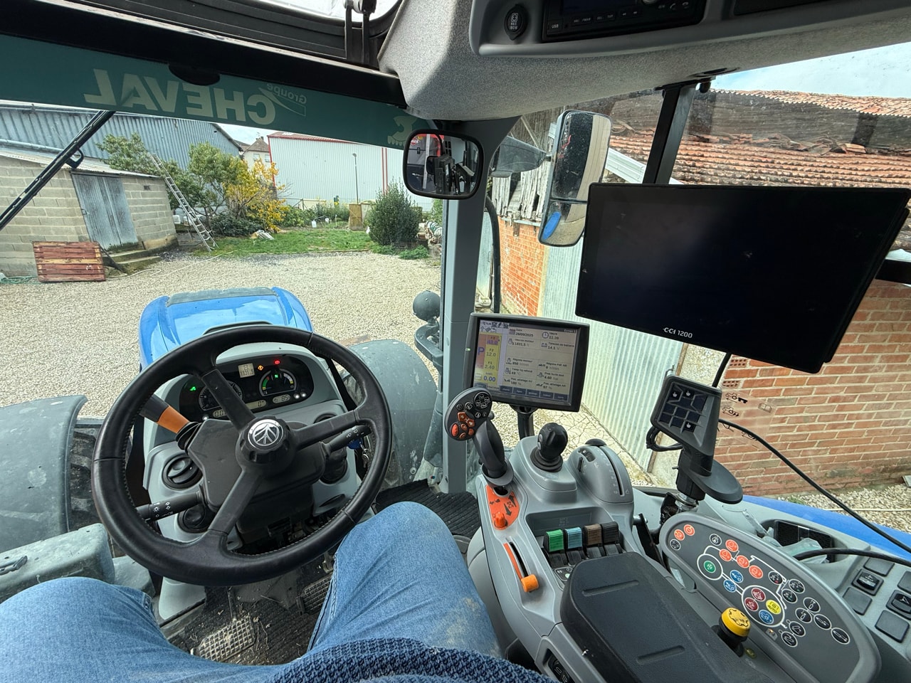 Tracteur NEW HOLLAND T7.190 - photo slide 14