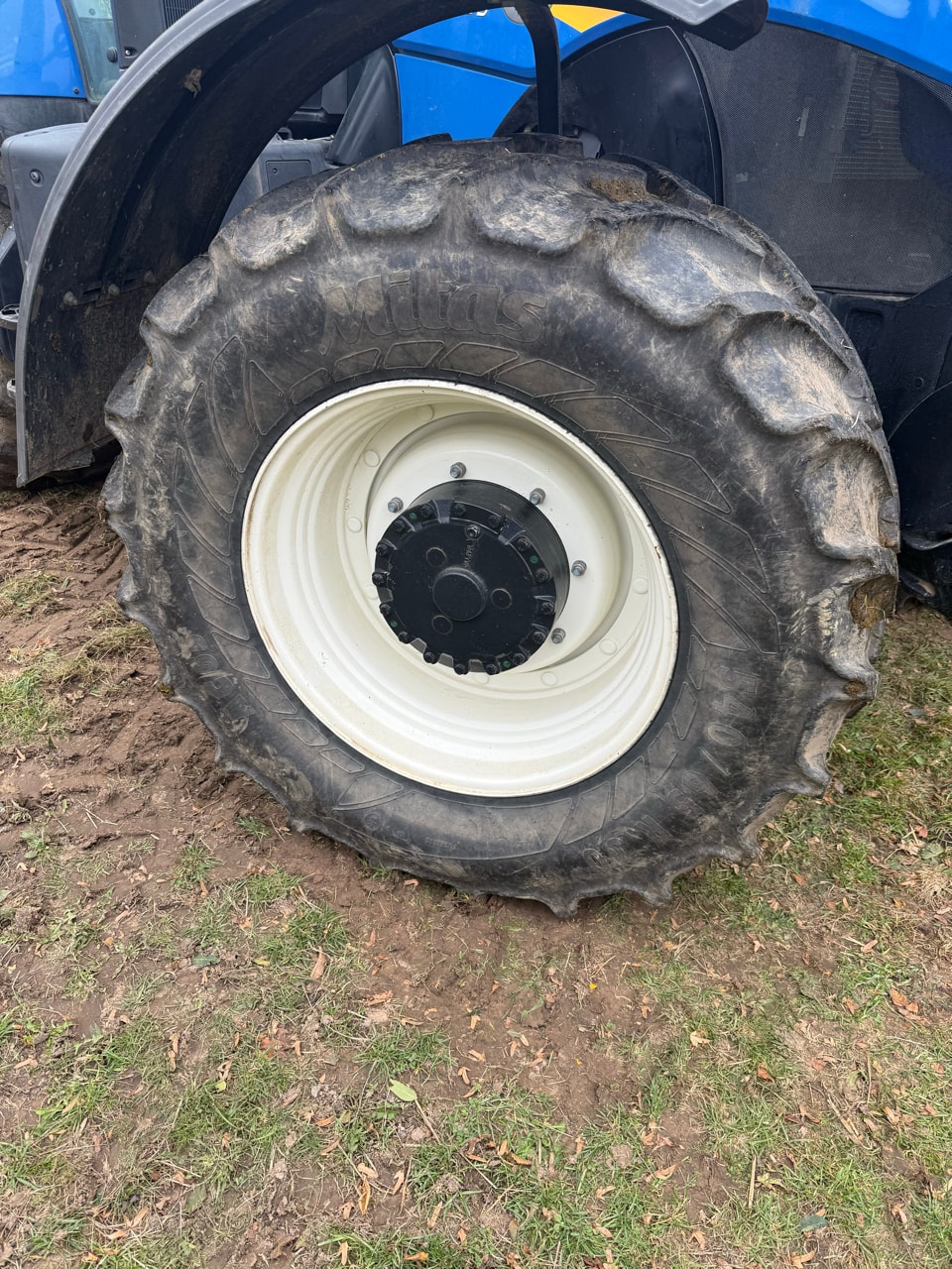 Tracteur NEW HOLLAND T7.195s - photo slide 2