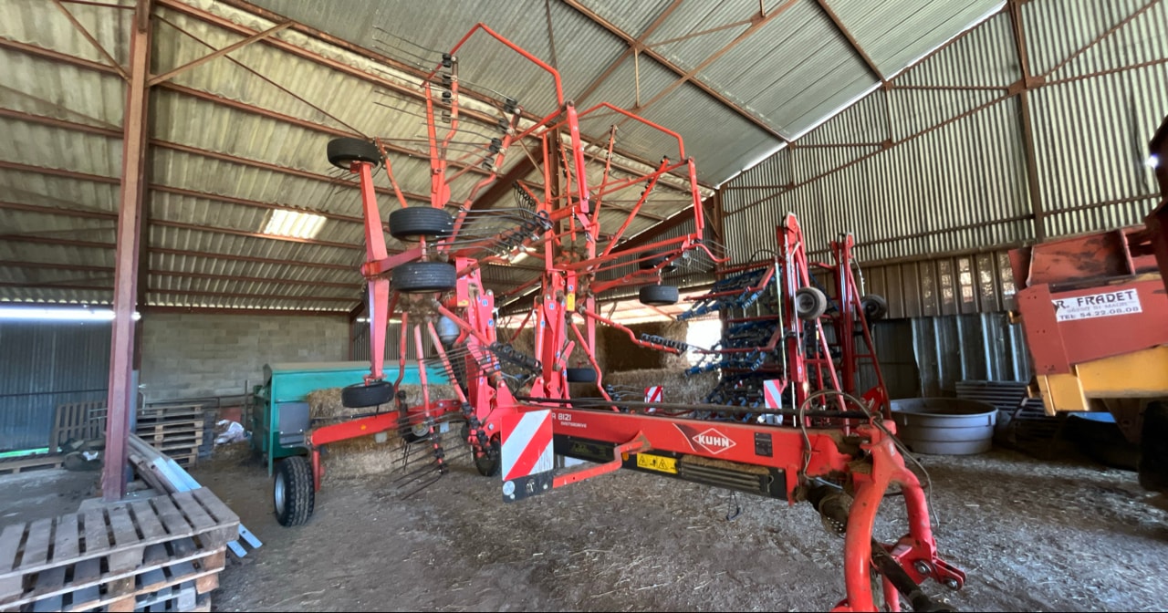 Andaineur KUHN GA 8121 - photo slide 1