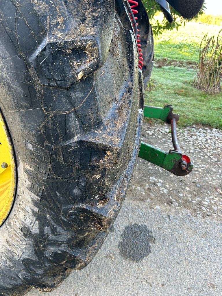 Tracteur JOHN DEERE 6195R - photo slide 10