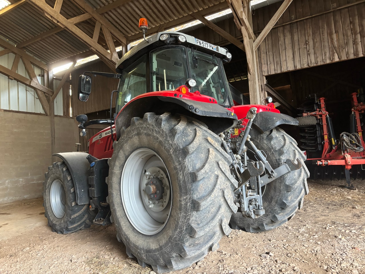 Tracteur MASSEY FERGUSON 7722S DYNA-VT EXCLUSIVE - photo slide 11
