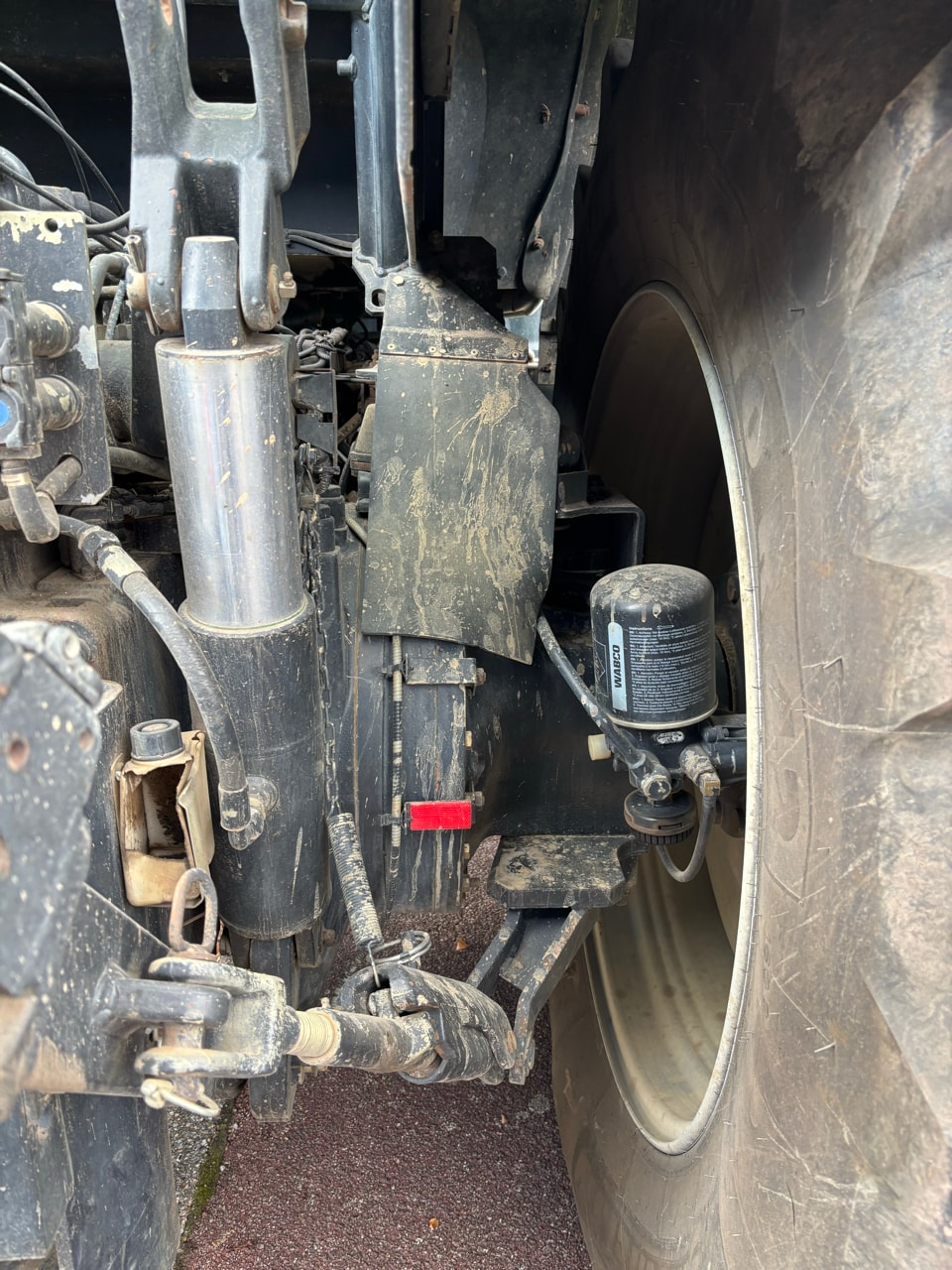 Tracteur DEUTZ FAHR 7230 AGROTRON TTV - photo slide 10