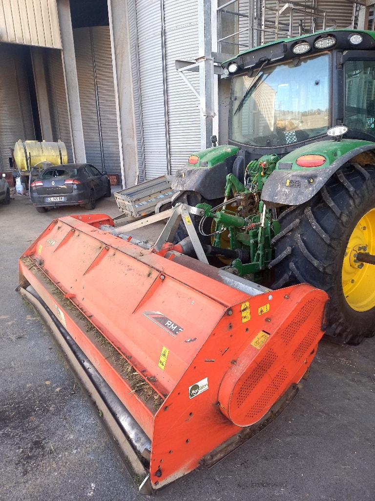 Broyeur KUHN RM 320  - photo slide 2