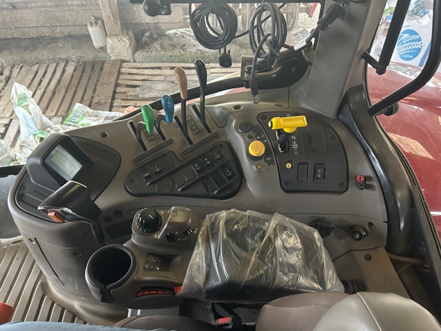 Tracteur CASE IH PUMA 165 - photo slide 16