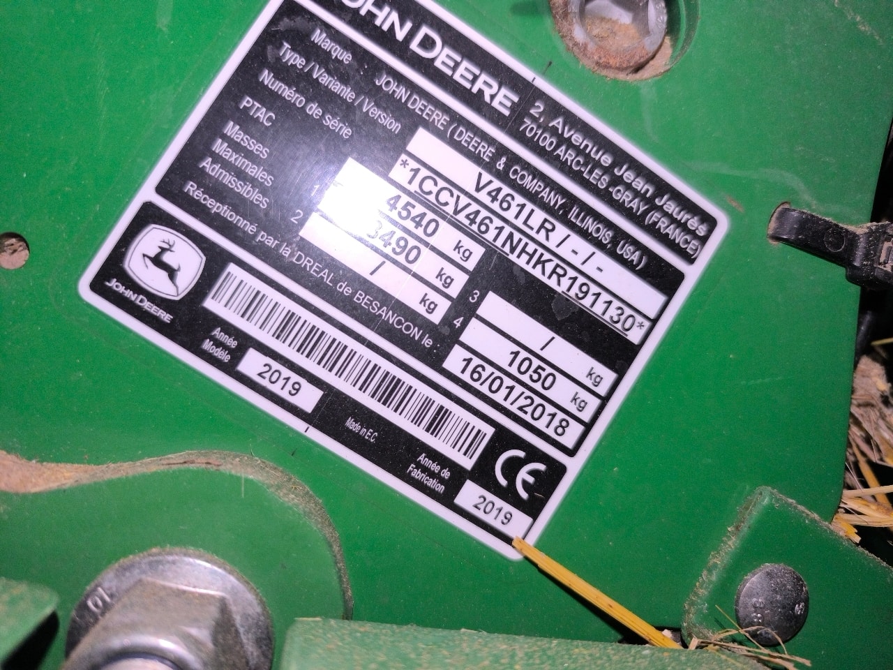 Presse balles rondes JOHN DEERE V461R - photo slide 8