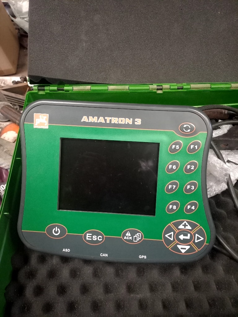 Pulverisateur AMAZONE UF1201 FT 1001 - photo slide 8