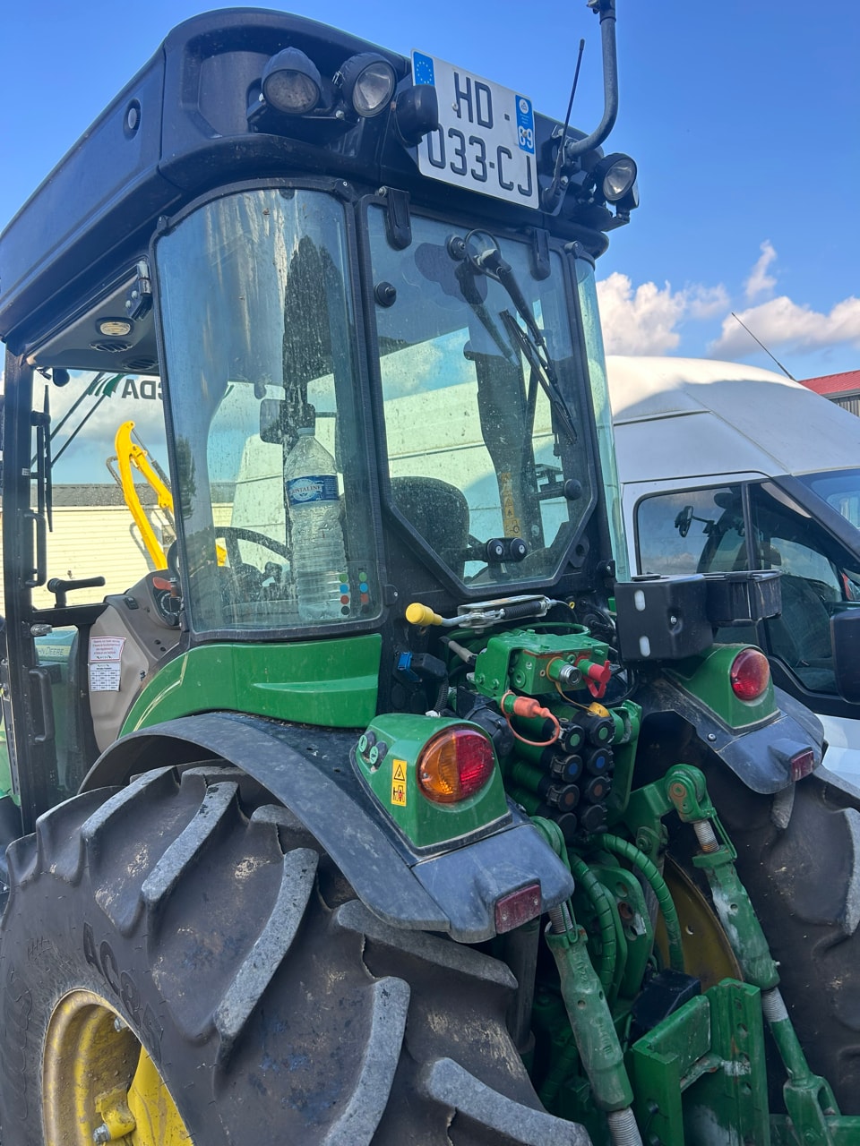 Tracteur fruitier JOHN DEERE 5090 GN - photo slide 5