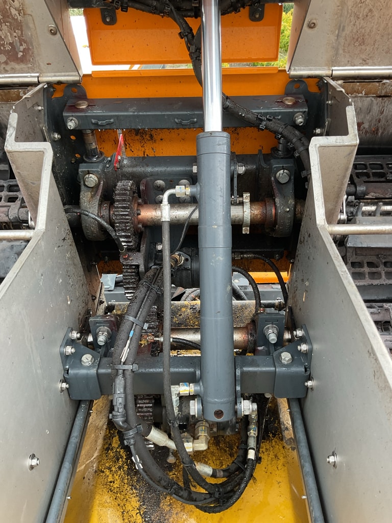 Machine à vendanger PELLENC OPTIMUM L8 EC - photo slide 20