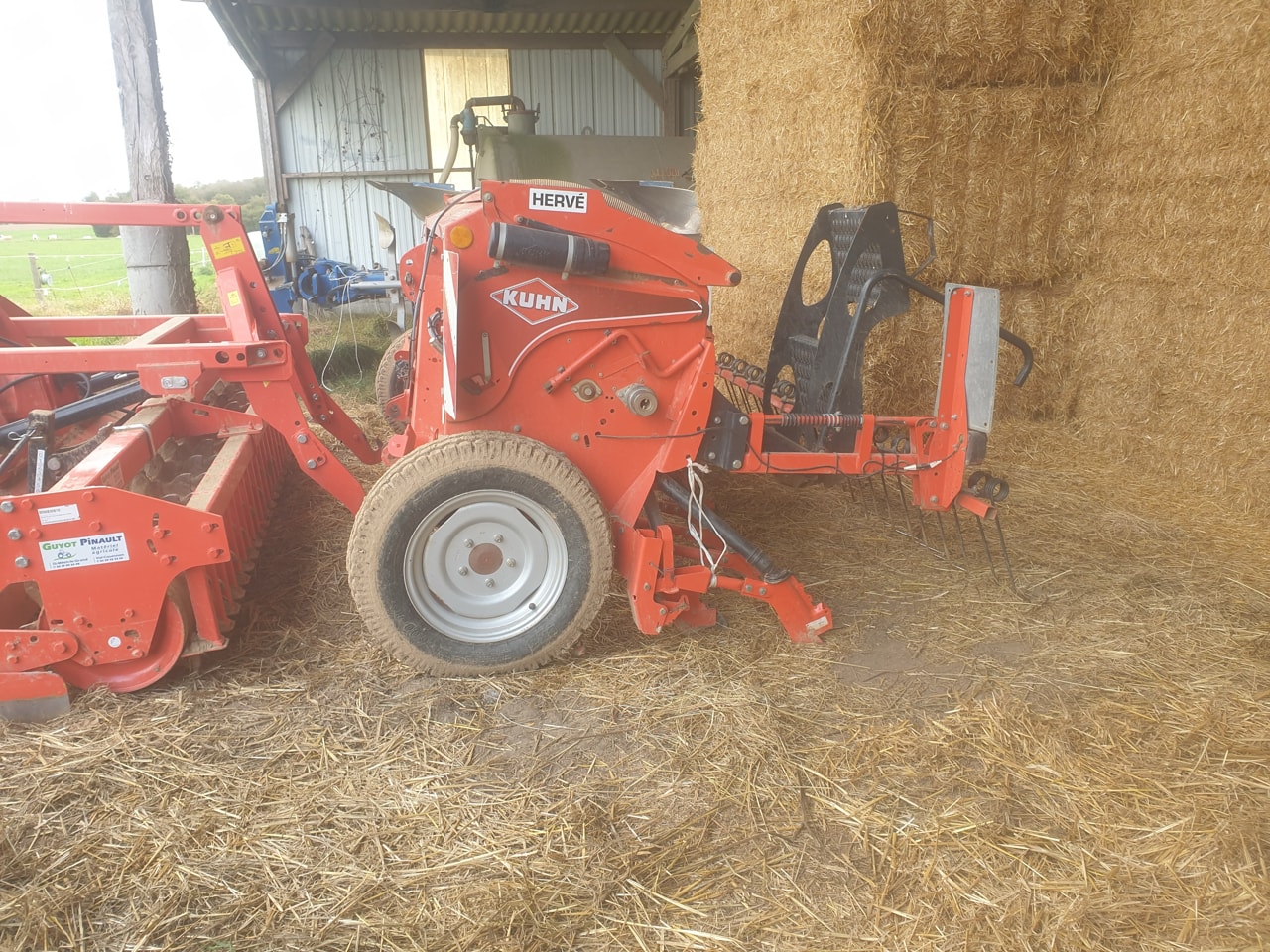 Semoir en ligne KUHN PRÉMIA 300 - photo slide 13
